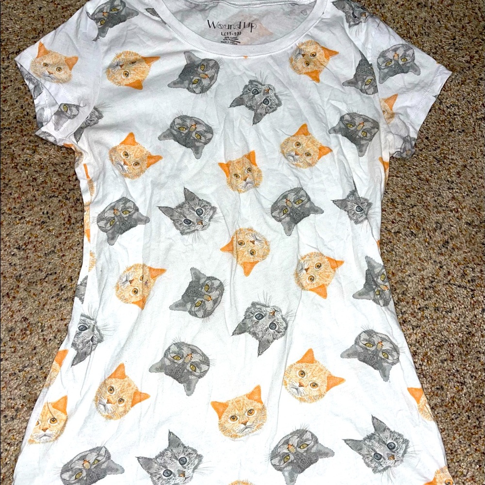 Wound Up Cat T Shirt size Large